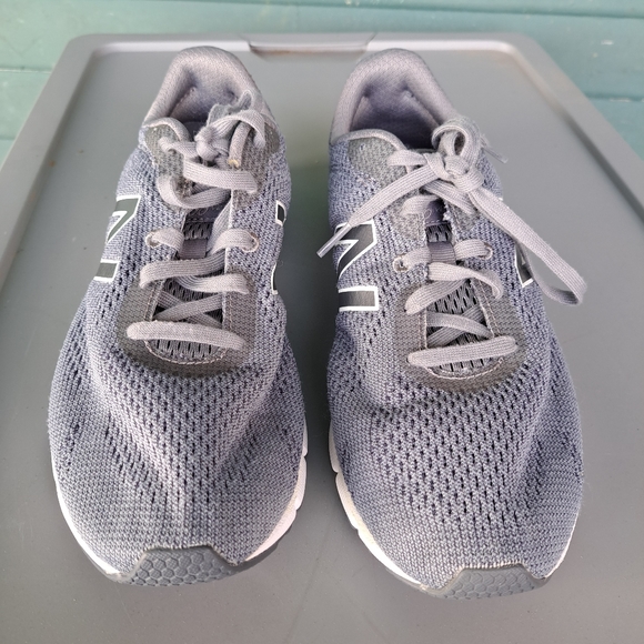 Gray New Balance Sneakers - Picture 2 of 8